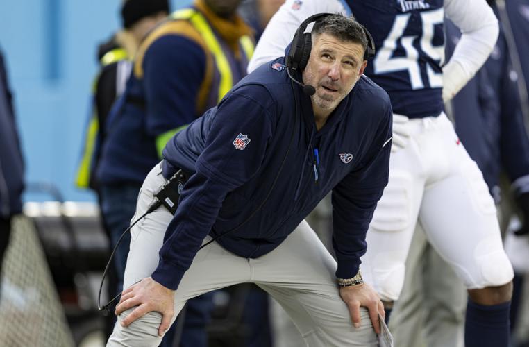 Titans Vrabel Football